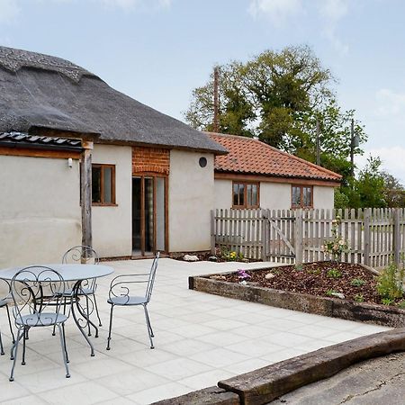 The Cowshed Villa Blofield Dış mekan fotoğraf
